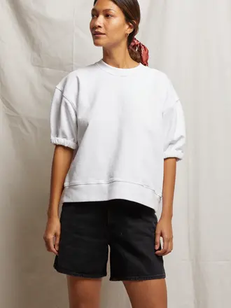 Perfect White Tee Rebecca Sweatshirt