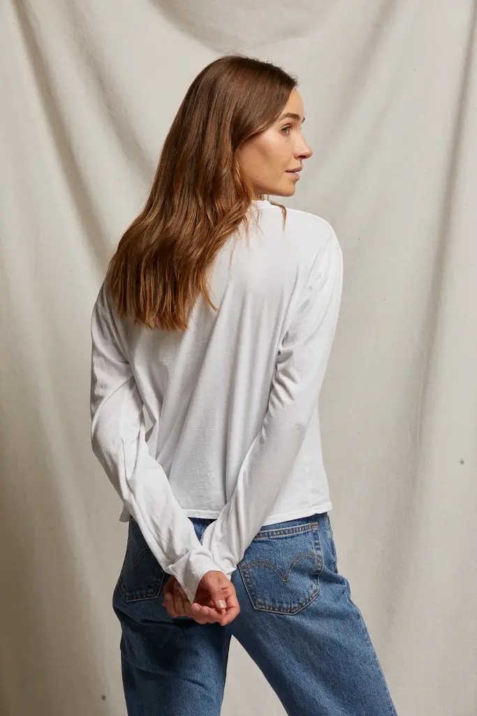 Perfect White Tee Axel Tee