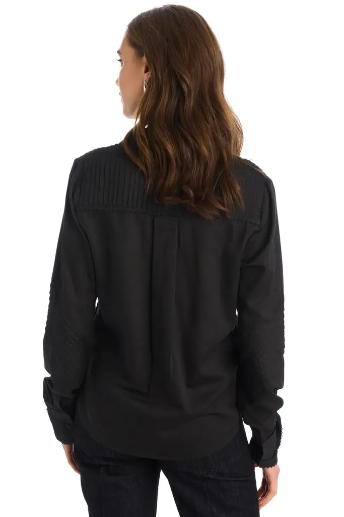 Allison Lillian Button Down