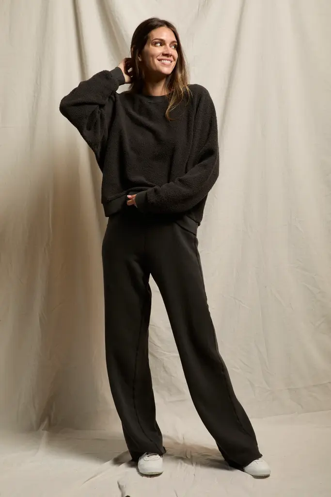 Perfect White Tee Oversized Ziggy Sweatshirt