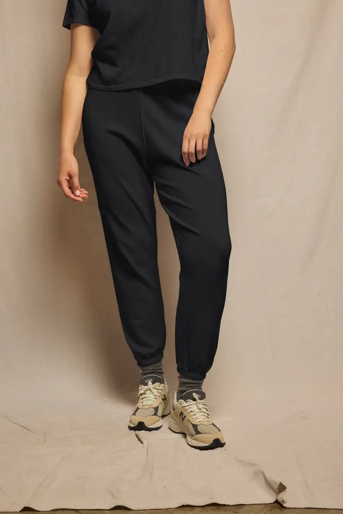 Perfect White Tee Johnny Sweatpant