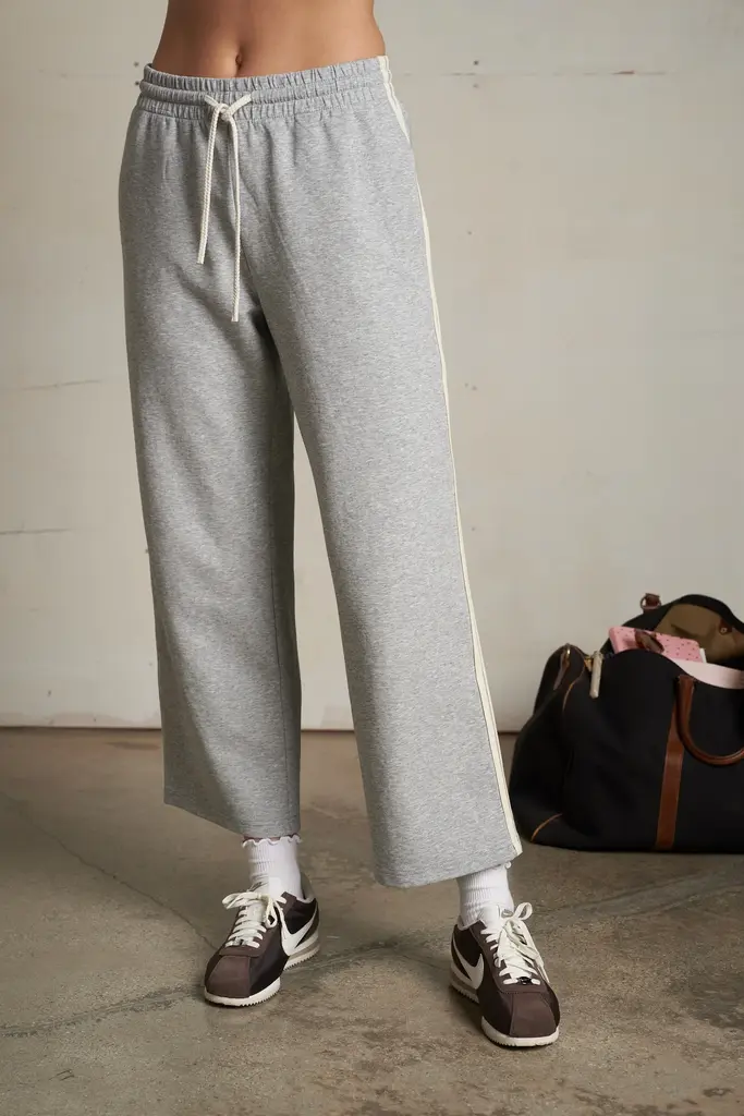 Perfect White Tee Claud Track Pant