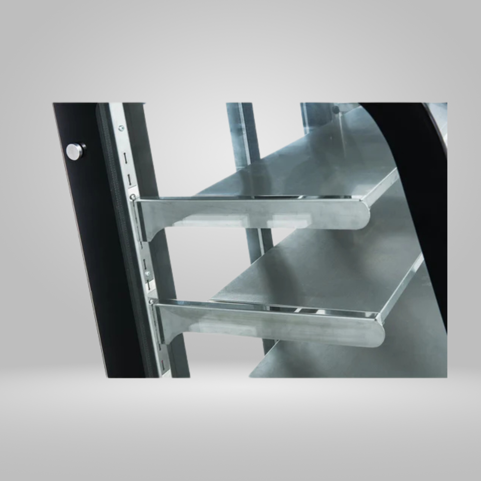 DUKERS DUKERS - Curved Glass 48" Cake Showcase