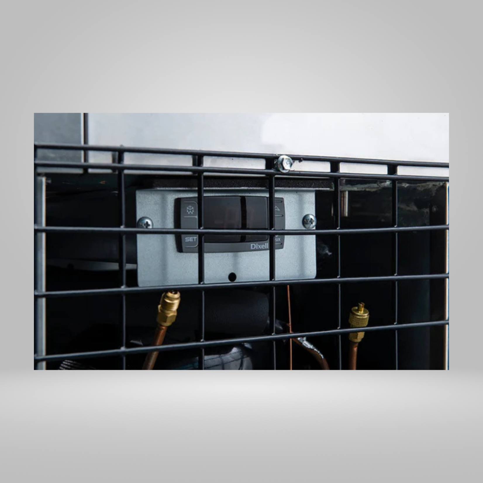 DUKERS DUKERS  - 65" Bottle Cooler