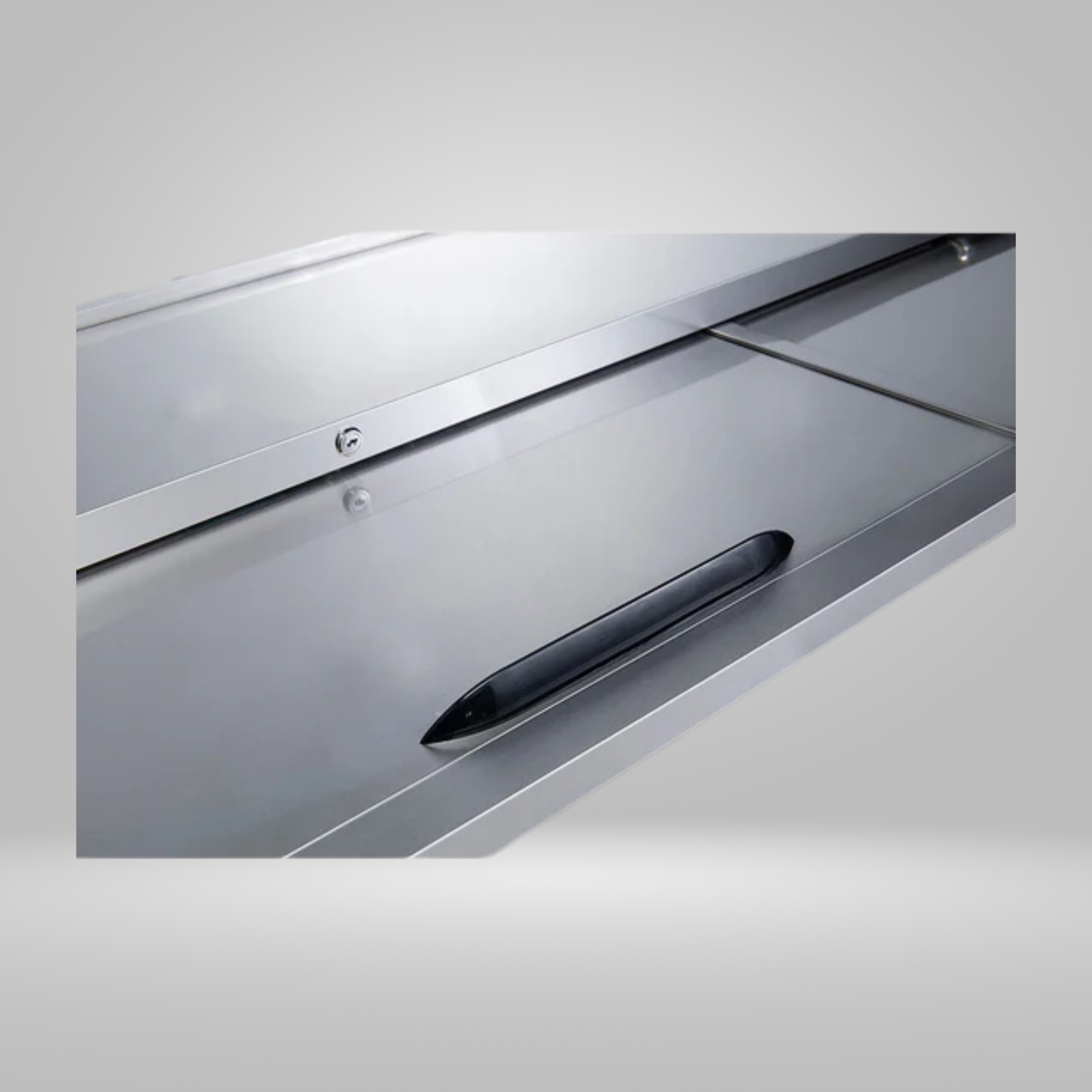DUKERS DUKERS  - 65" Bottle Cooler