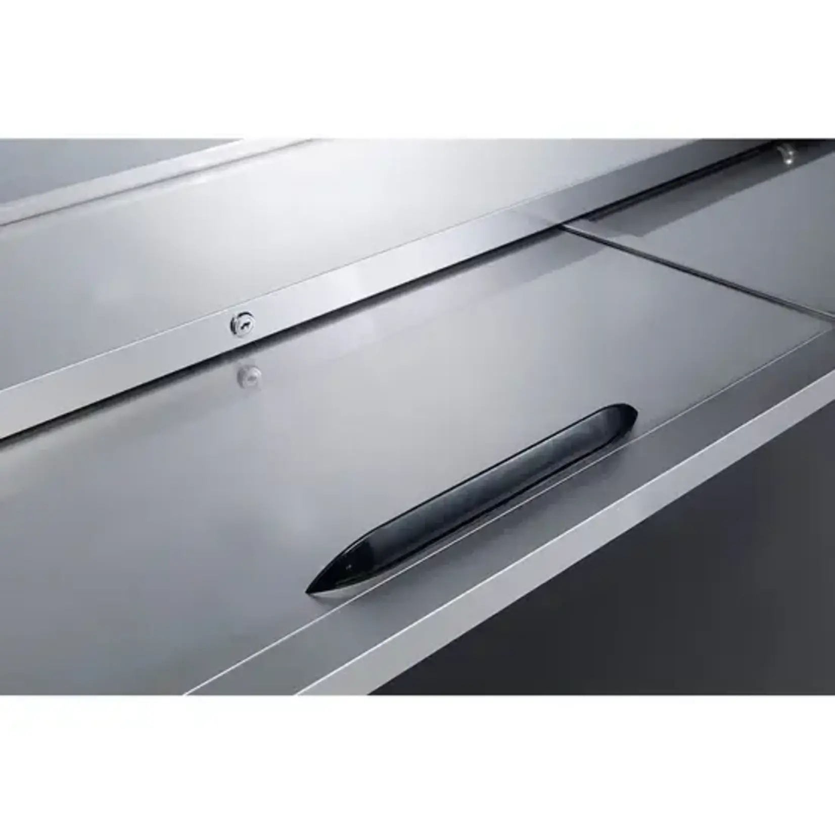 DUKERS DUKERS - 50" Bottle Cooler