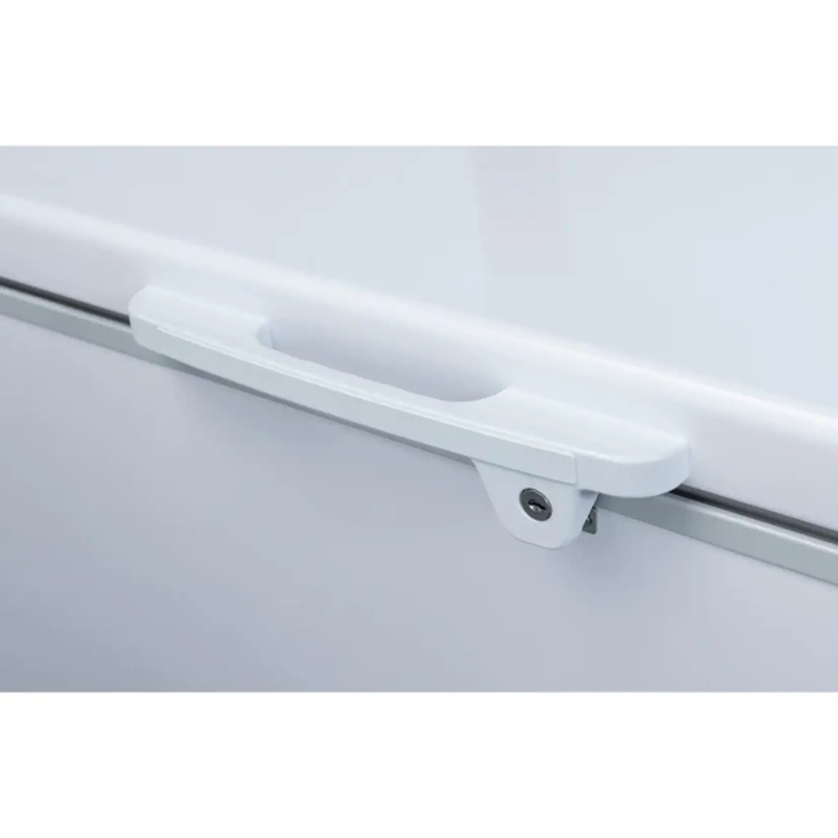 DUKERS DUKERS - 71"Commercial Chest Freezer