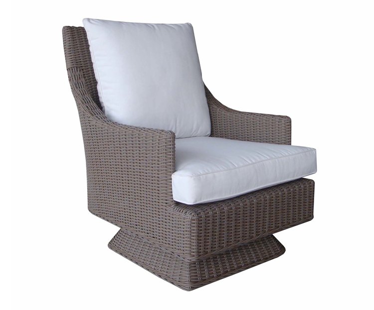 Cayman Island Outdoor Swivel Chair