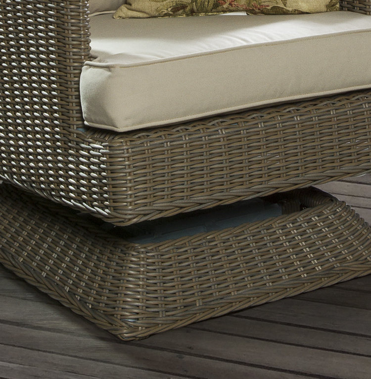 Cayman Island Outdoor Swivel Chair