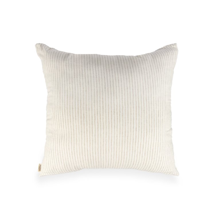 Deb Pillow, 26"