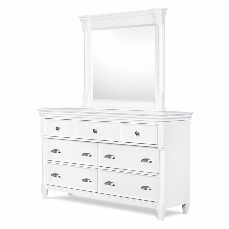 Magnussen Kasey 7 Drawer Dresser
