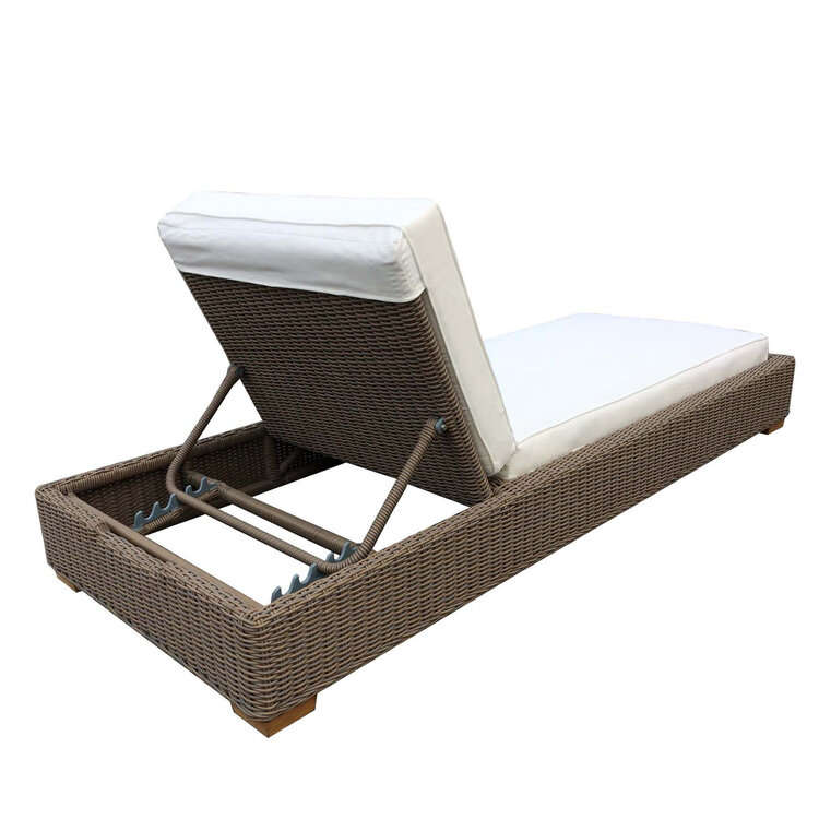 Nautilus Outdoor Chaise