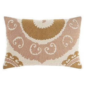 Solecito Linen Pillow, 16" x 24"