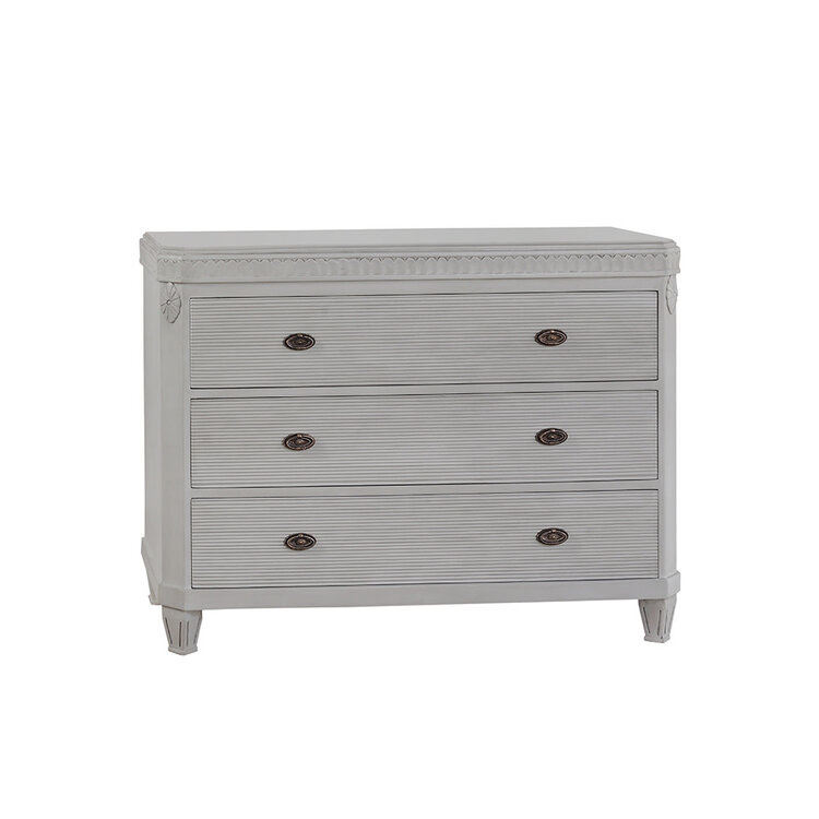 Beyond Borders Leah Chest-