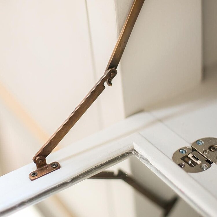 Beyond Borders Molly Buffet MGR