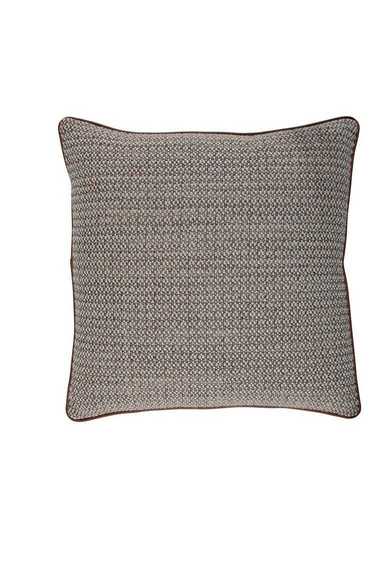 Knotted Wool Cream Feather, 22" x 22"