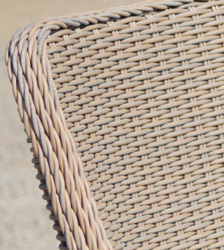 Nautilus Outdoor Dining Chair