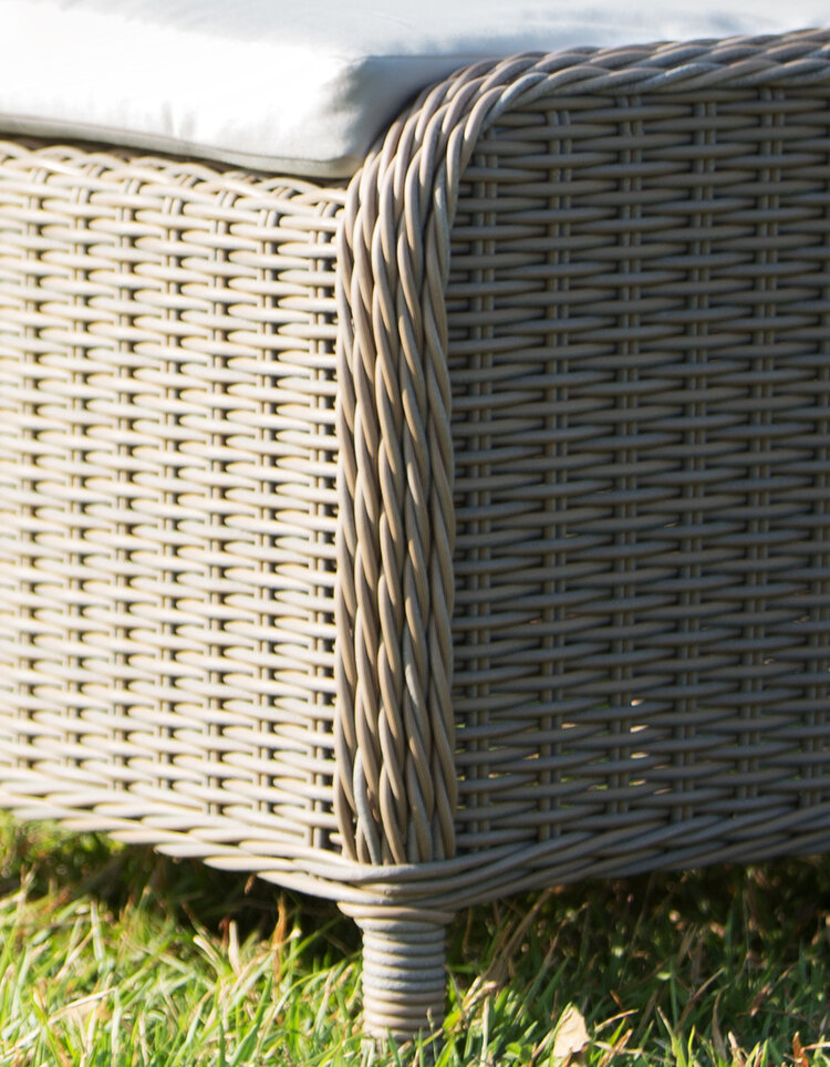 Nautilus Outdoor Dining Chair