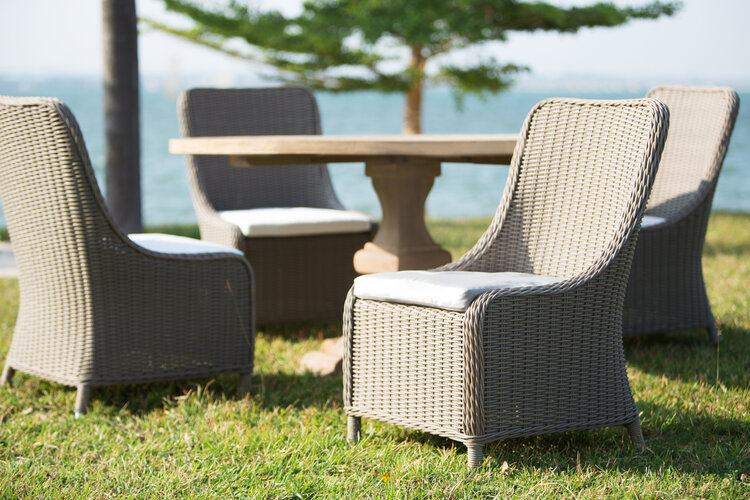 Nautilus Outdoor Dining Chair