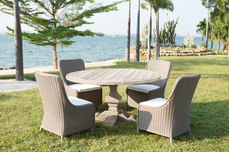 Palmetto Outdoor Dining Table
