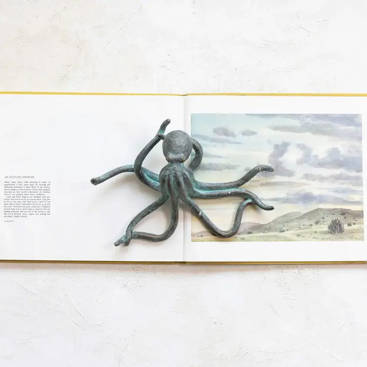 Resin Octopus- Verdigris Finish