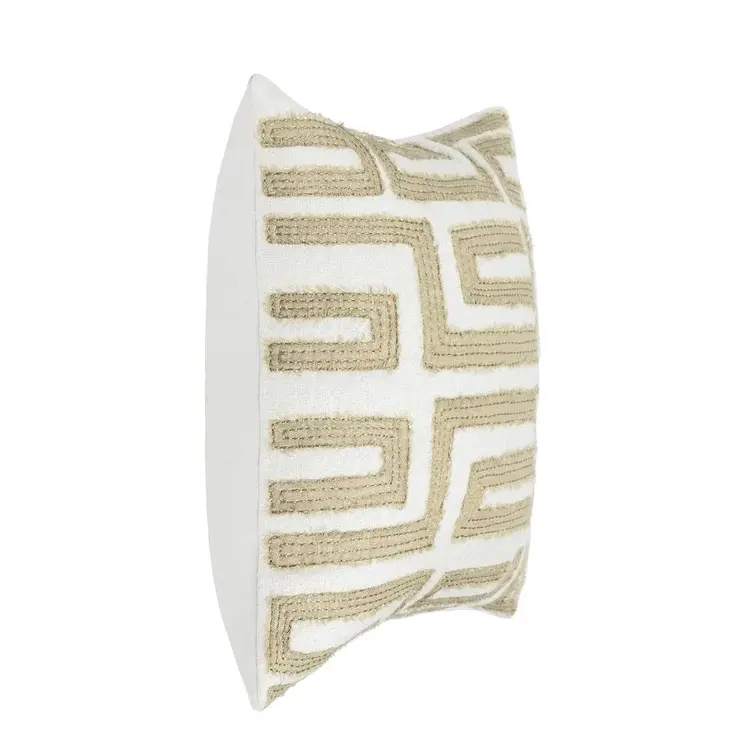 VC Mateo Metallic Gold Pillow, 22" x 22"