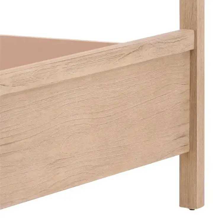 Emmalyn Bed, Queen Light Warm Wash