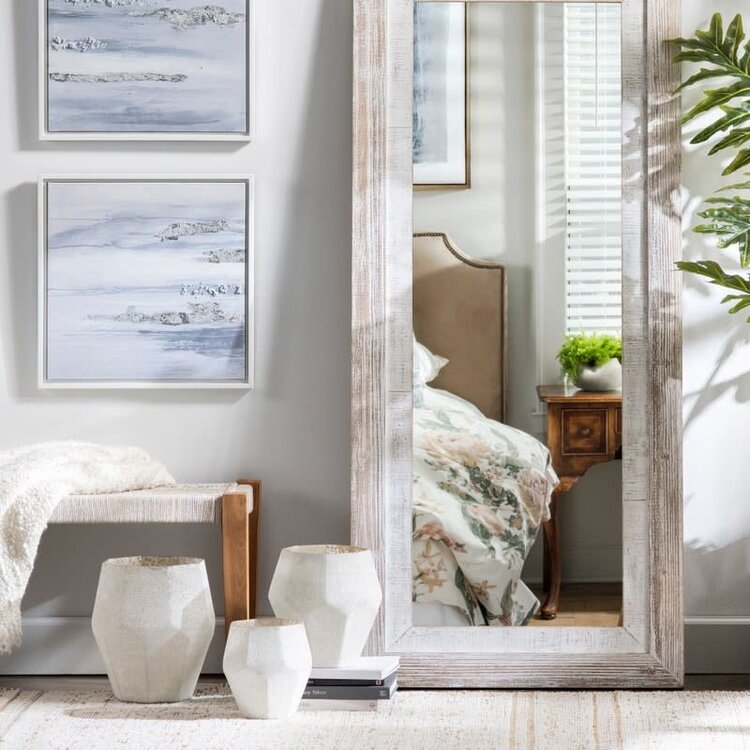 Medallion Glass Vase-