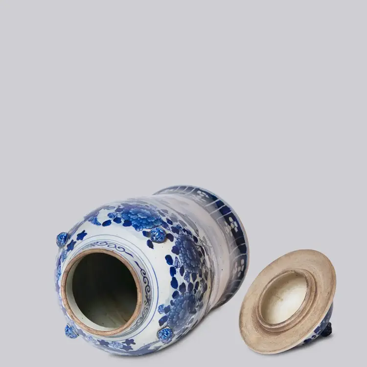 Blue and White Bird and Flower Porcelain Temple Jar
