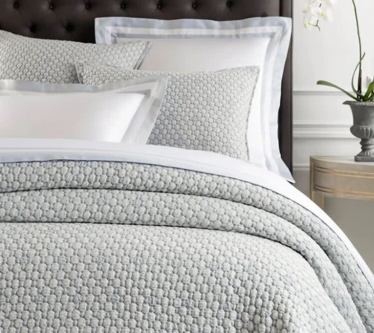 Lodi Matelasse Coverlet, King Blue