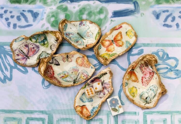 Pretty Shuckers-