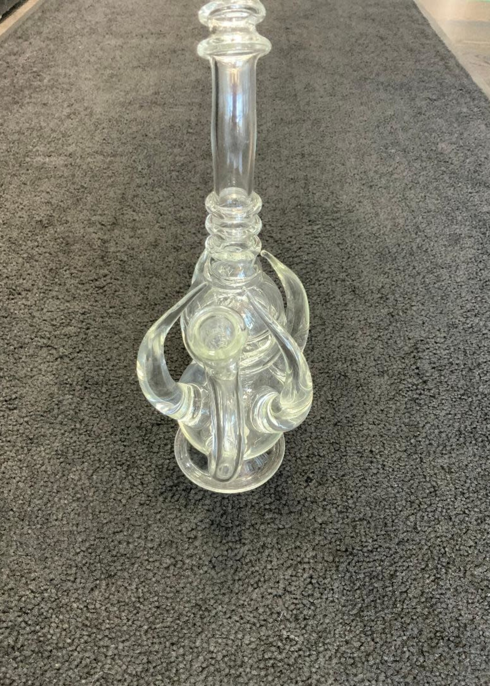 Kevin Beecher Kevin Beecher Clear Horned Fab Egg Waterpipe