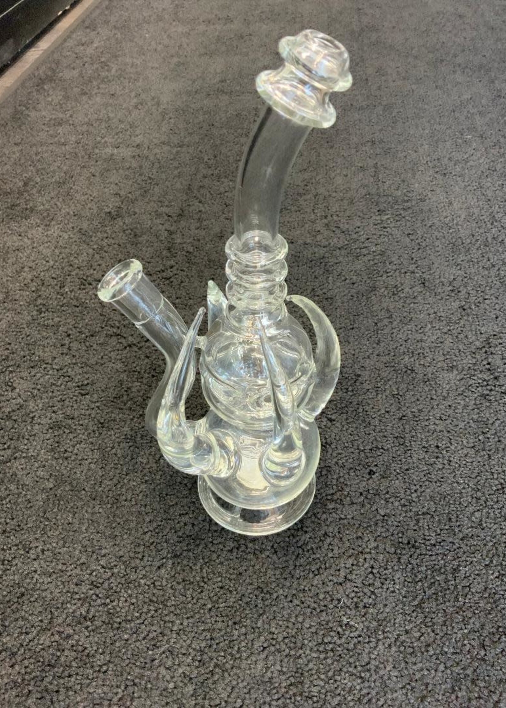 Kevin Beecher Kevin Beecher Clear Horned Fab Egg Waterpipe