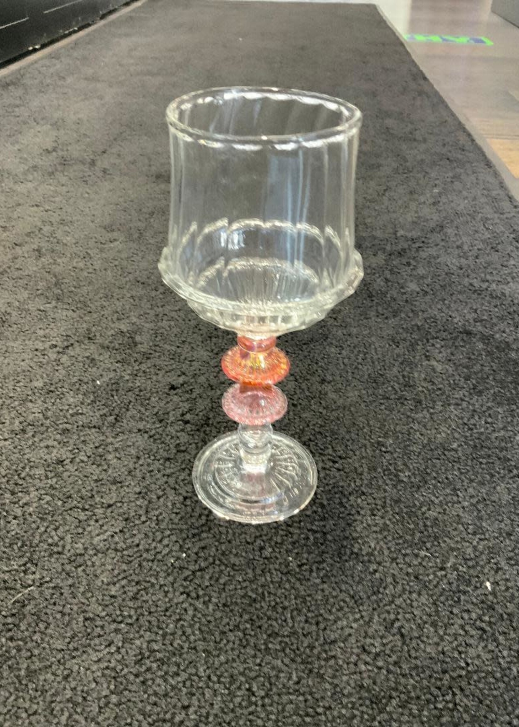 Kevin Beecher Kevin Beecher Gold Fumed Maria Stem Wine Glass
