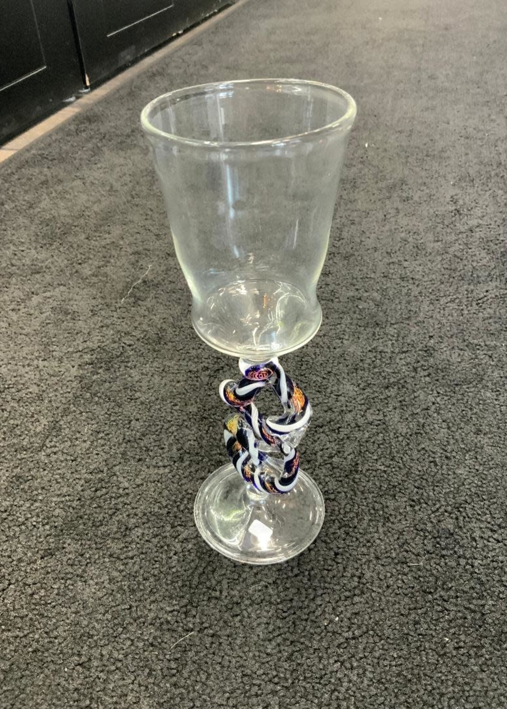 Kevin Beecher Kevin Beecher Dirco Ribbon Cane Wine Glass