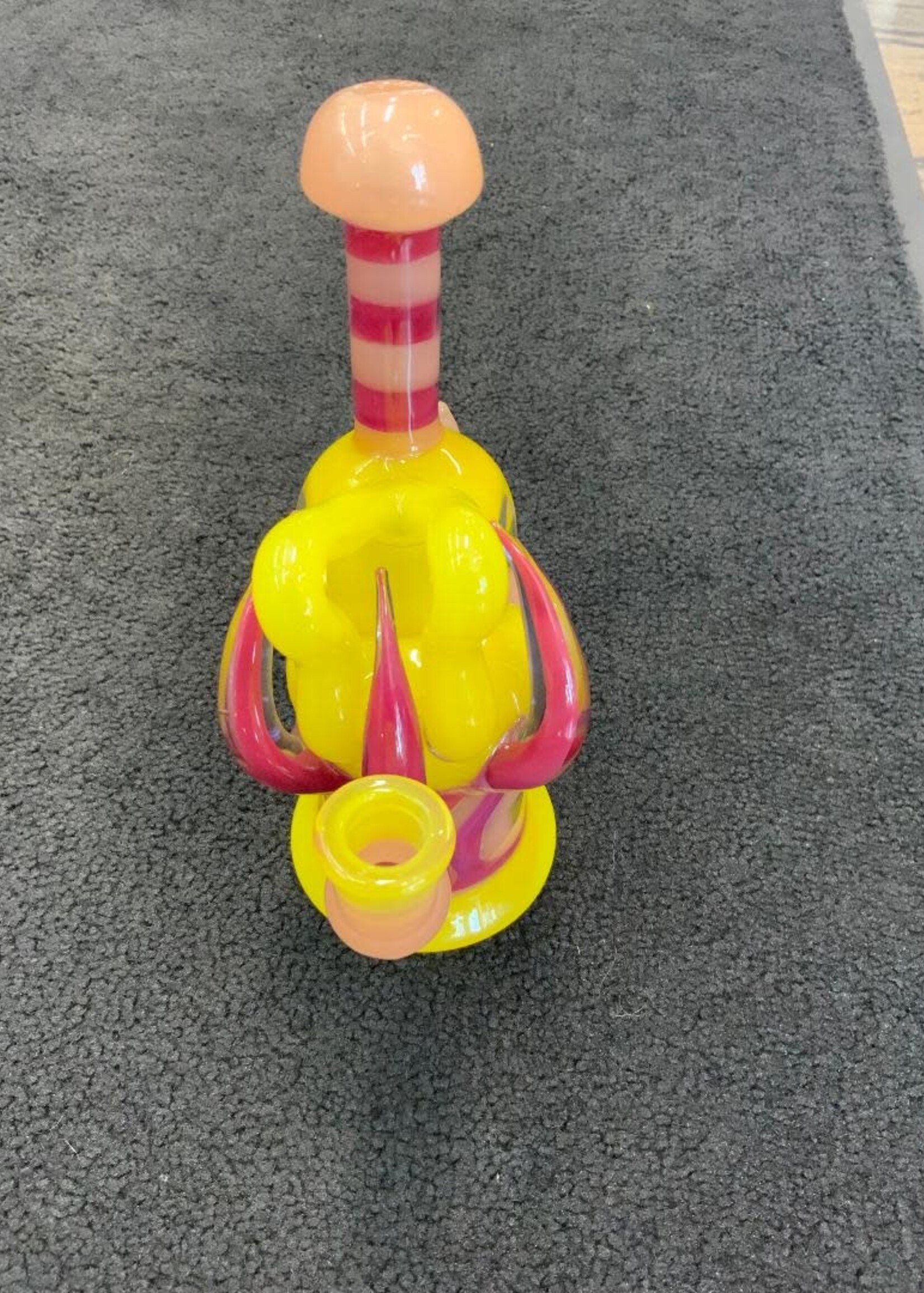 Kevin Beecher Kevin Beecher Illuminati CFL Waterpipe
