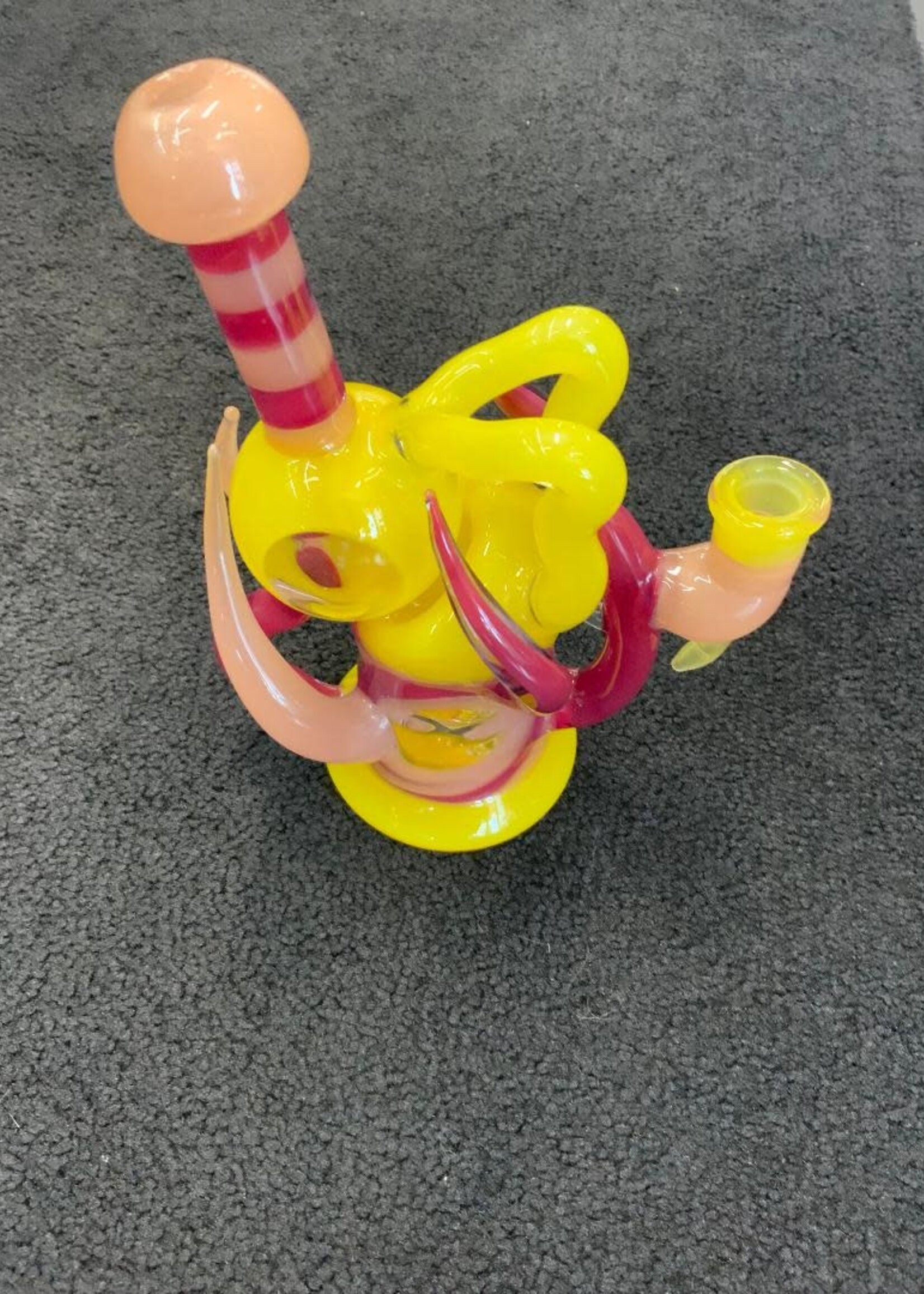 Kevin Beecher Kevin Beecher Illuminati CFL Waterpipe