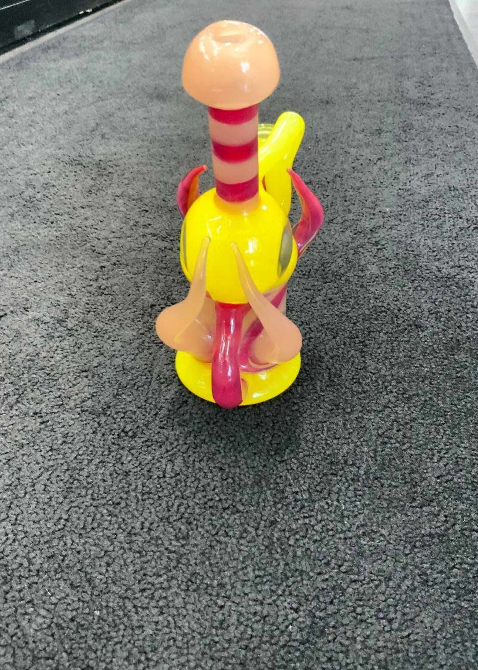 Kevin Beecher Kevin Beecher Illuminati CFL Waterpipe