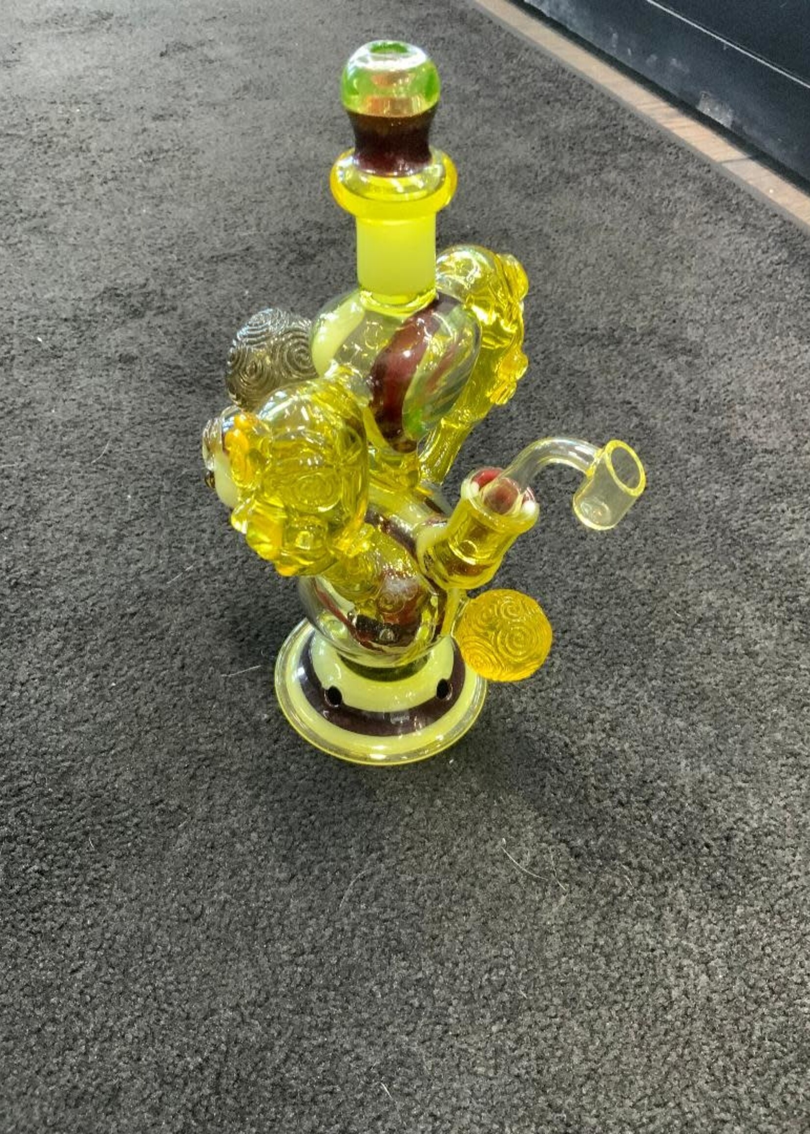 Kevin Beecher Kevin Beecher Collaboration CFL/UV 4 Beaker Recycler Waterpipe