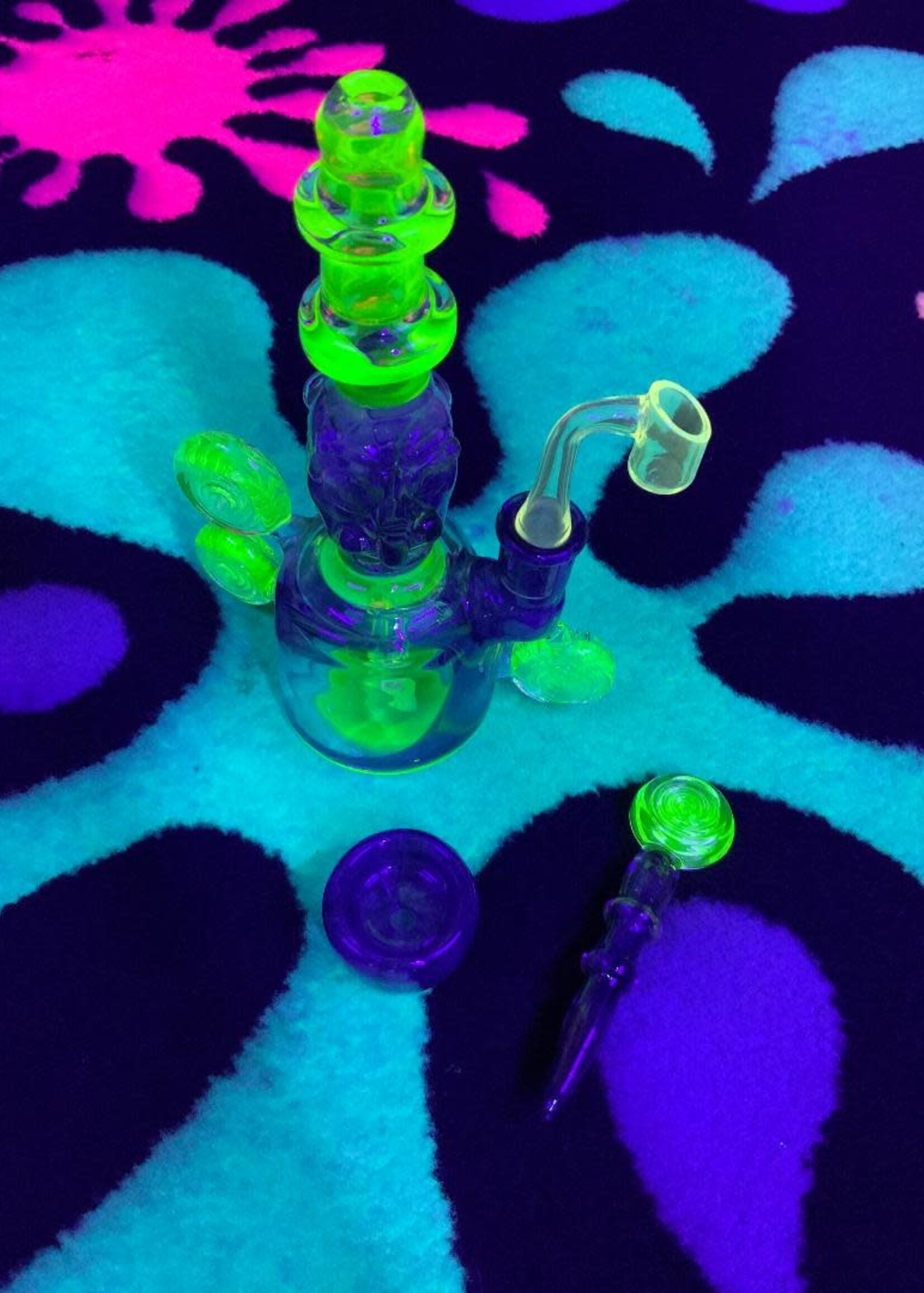 Kevin Beecher Kevin Beecher Collaboration UV Beaker Waterpipe Set W/Dab Tool/Carb Cap Dish