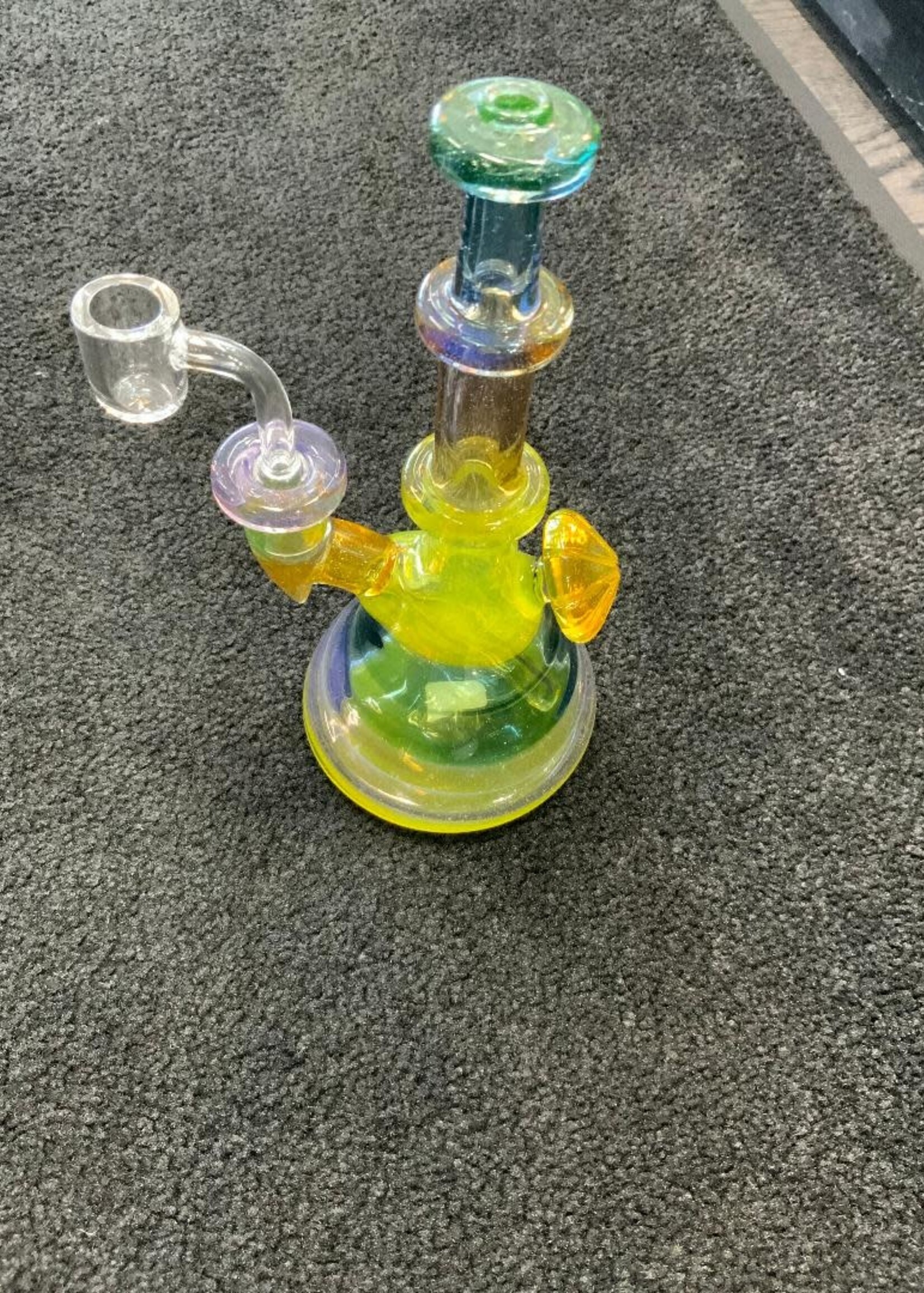 Griffin Glass Griffin Glass Green Color Fade UV Waterpipe