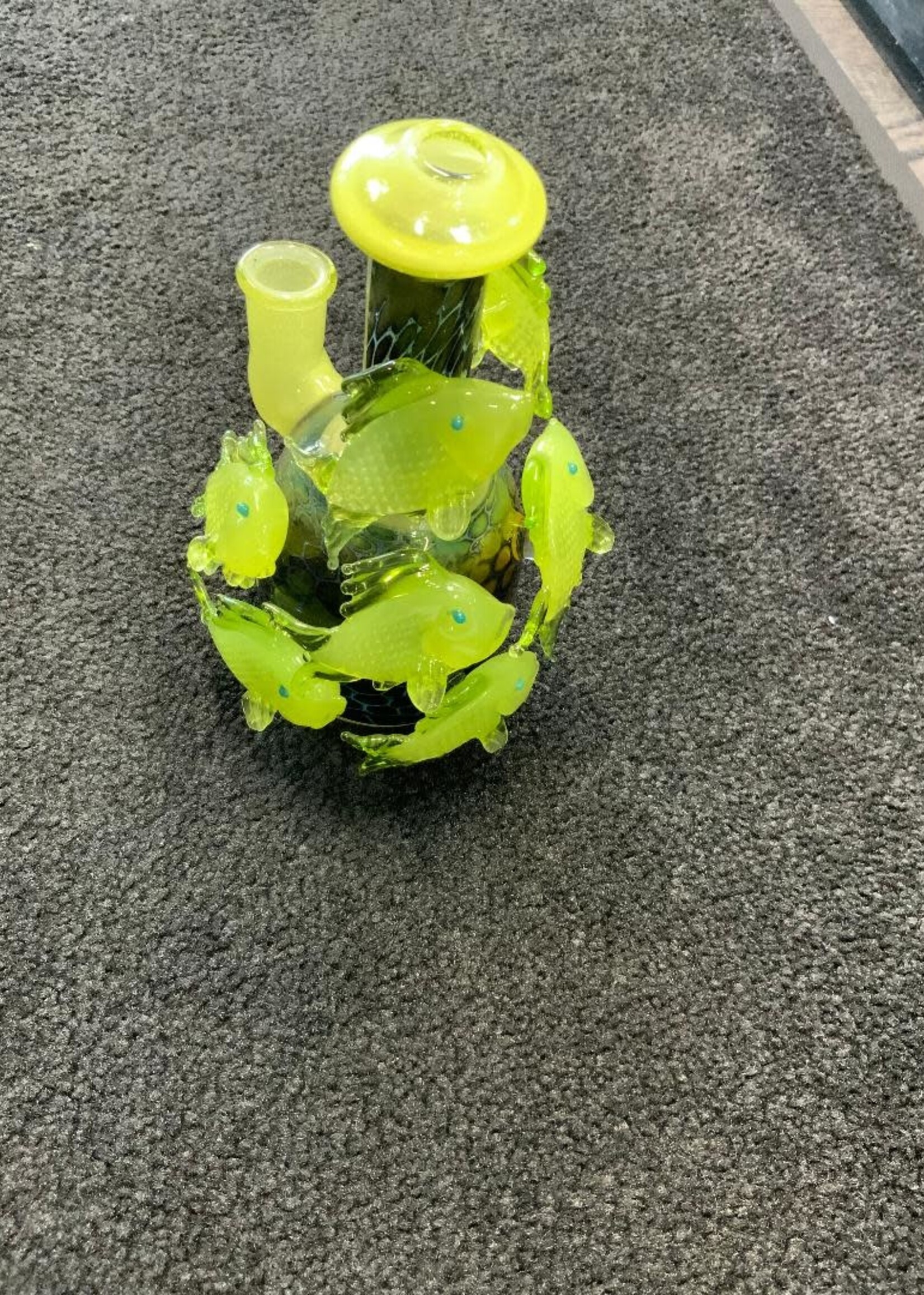 Kevin Beecher Kevin Beecher Collaboration UV Green/Pink CFL School Fish Waterpipe