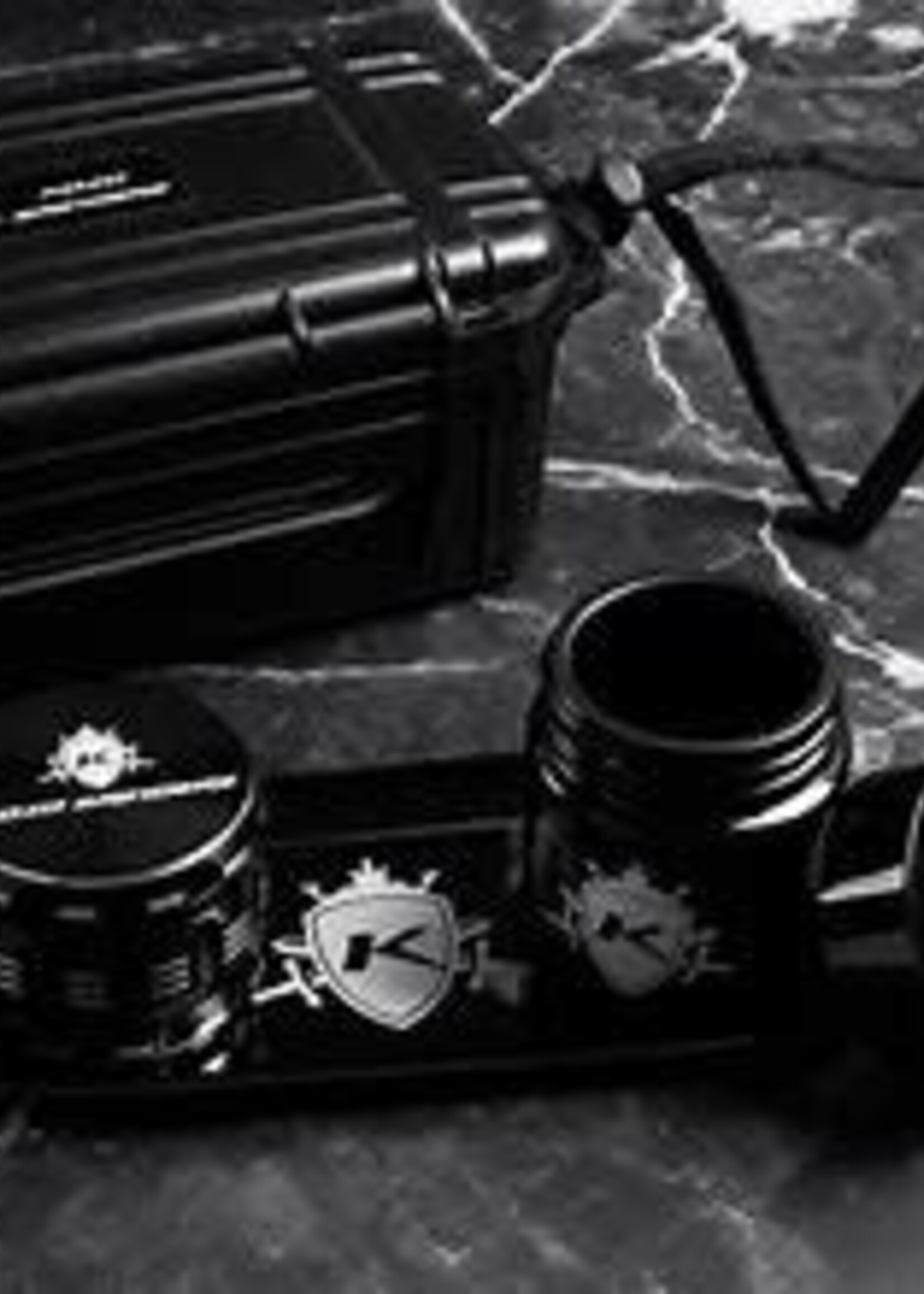 Kozo Kozo Black Odor-Proof Stash Box