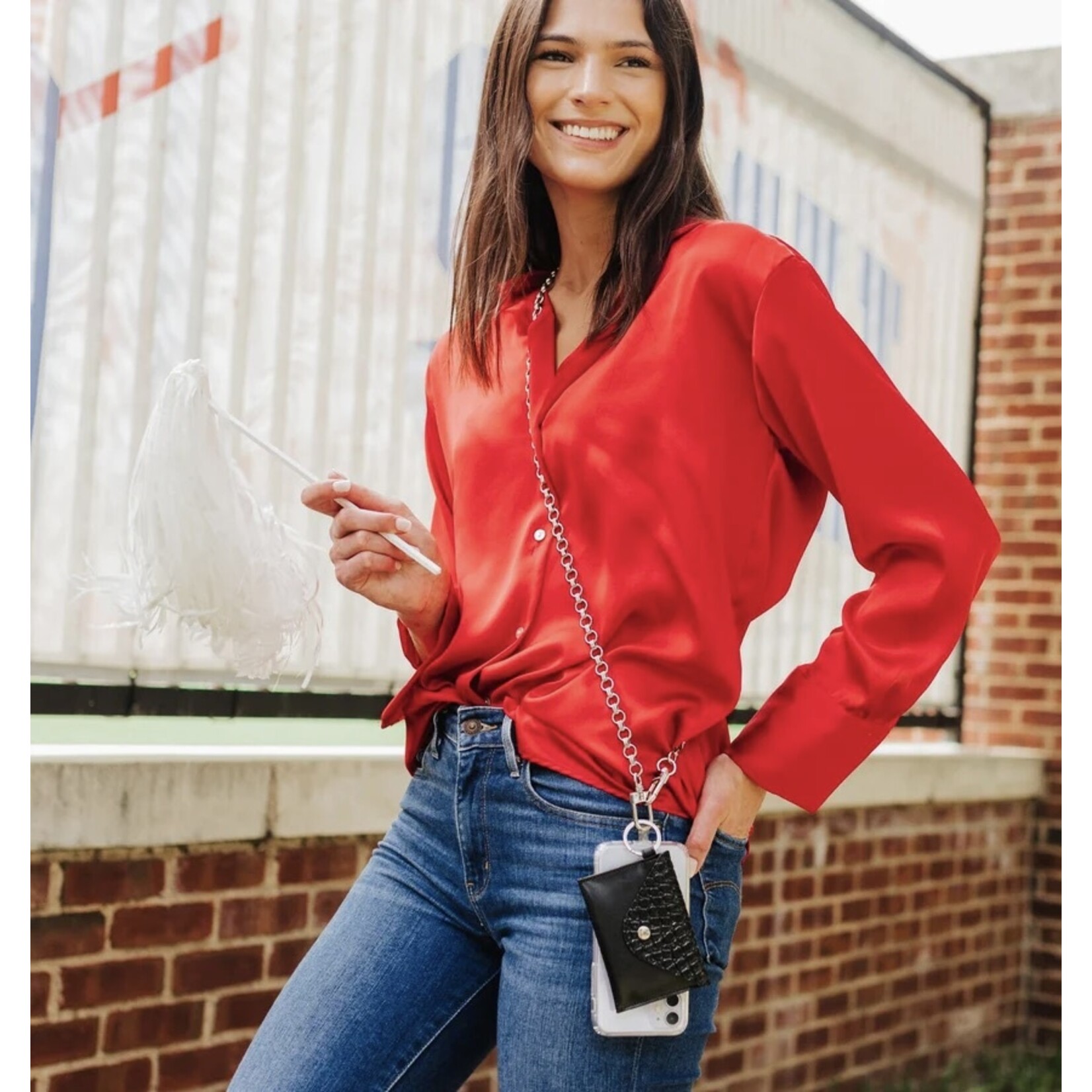 Oventure The Hook Me UpTM Crossbody Quicksilver