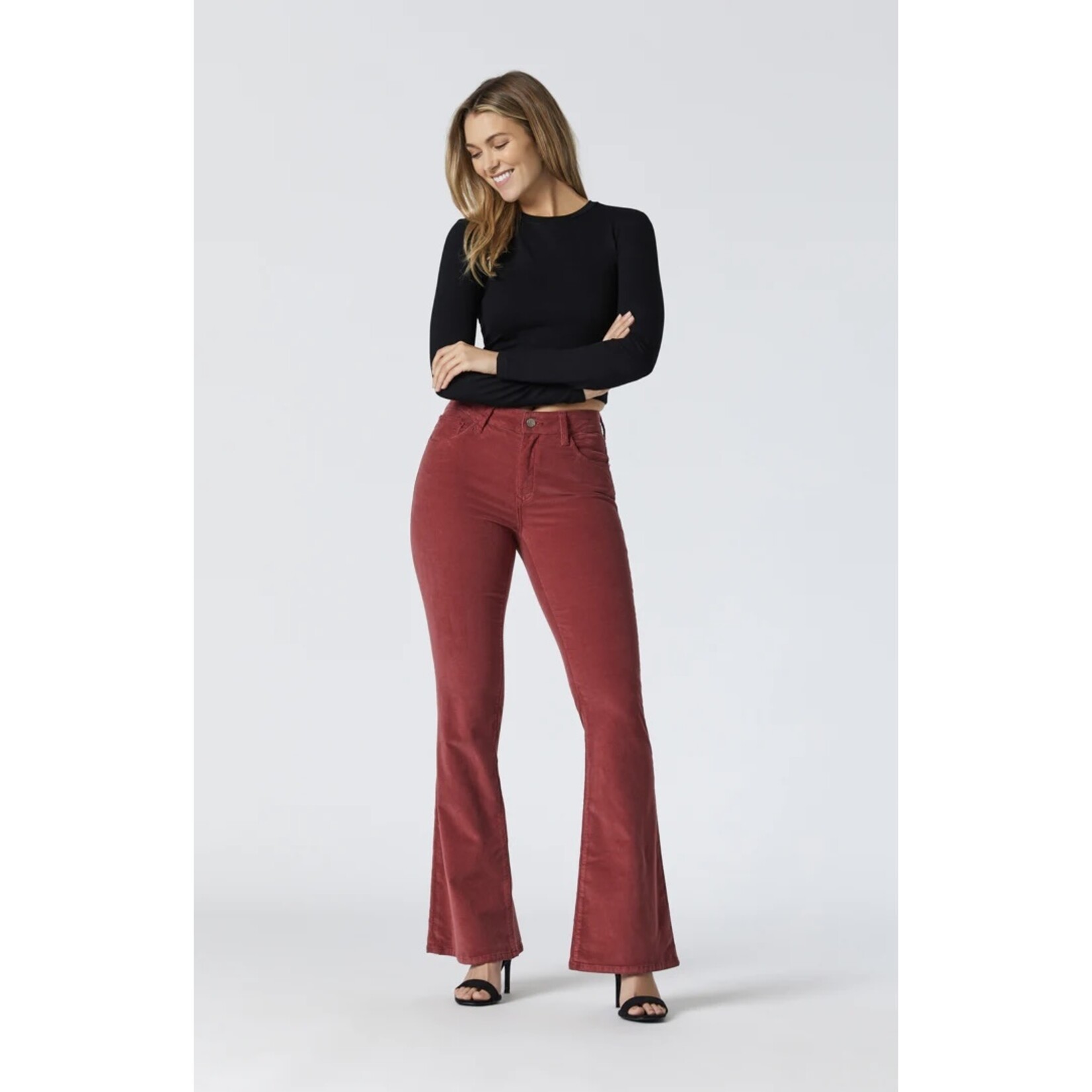 Mavi Sydney Karanda Red Cord