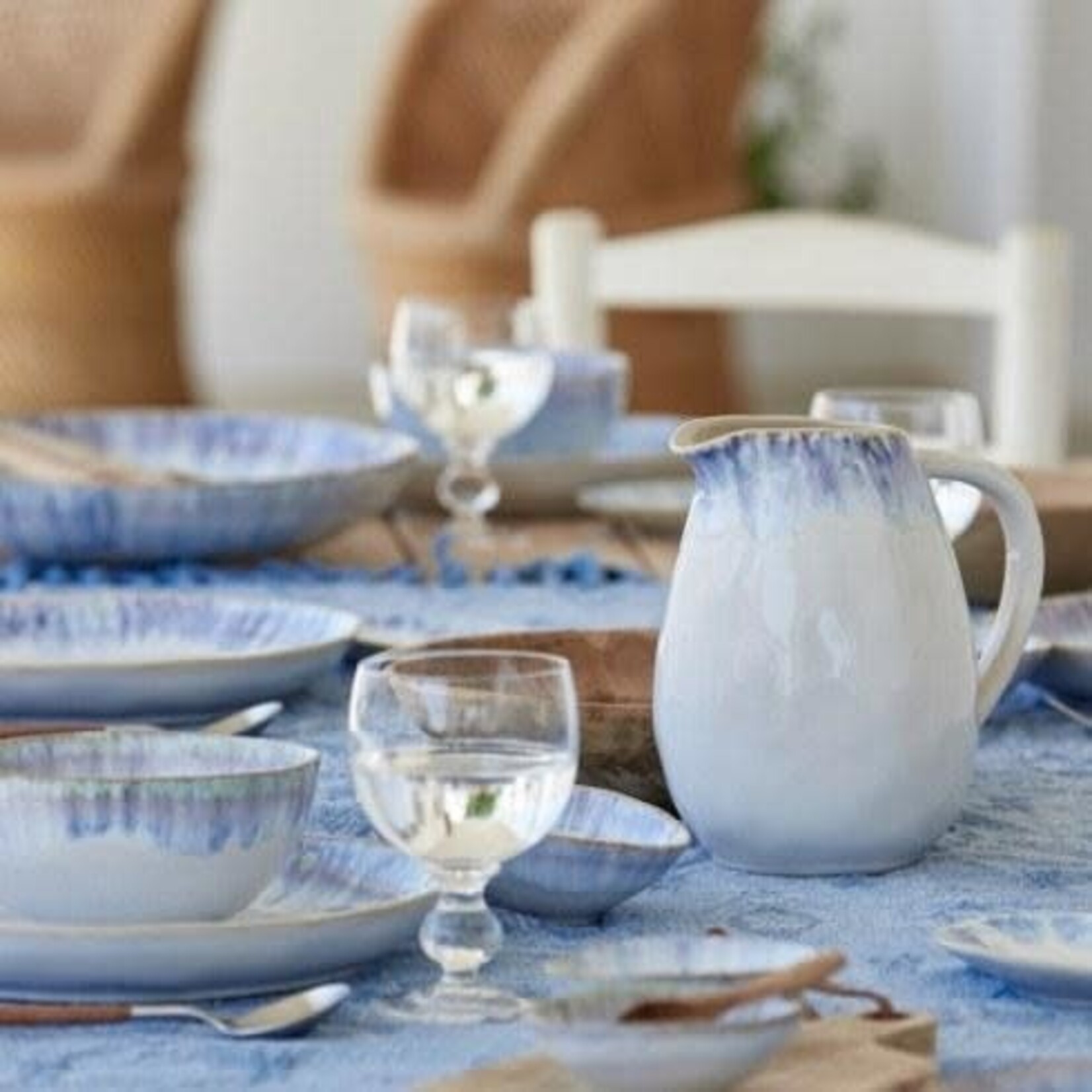 CASAFINA LIVING BRISA PITCHER 60OZ.-RIA BLUE