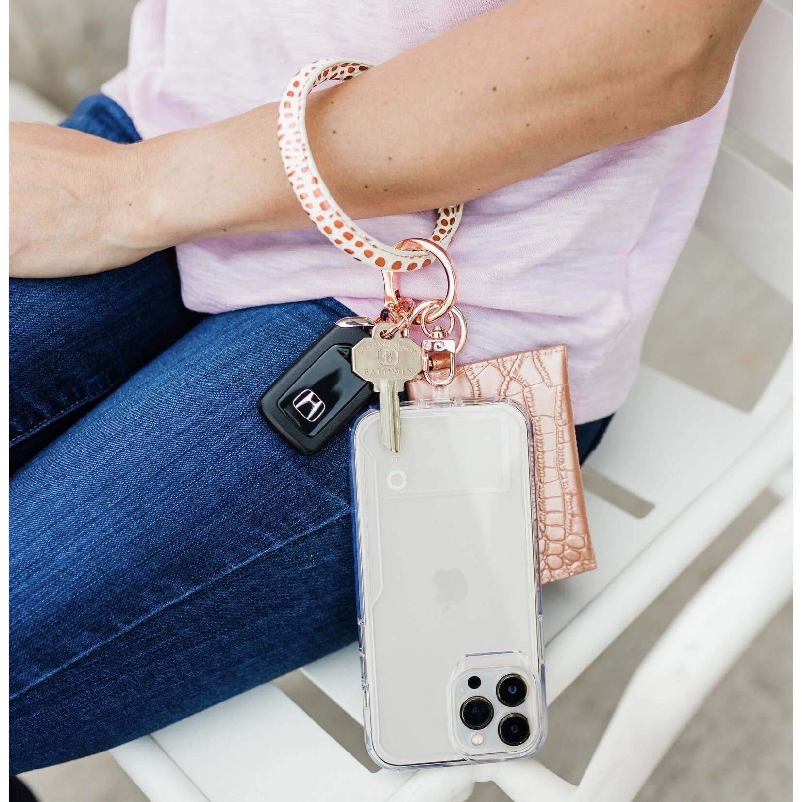Oventure Rose Gold - The Hook Me Up™ Universal Phone Connector