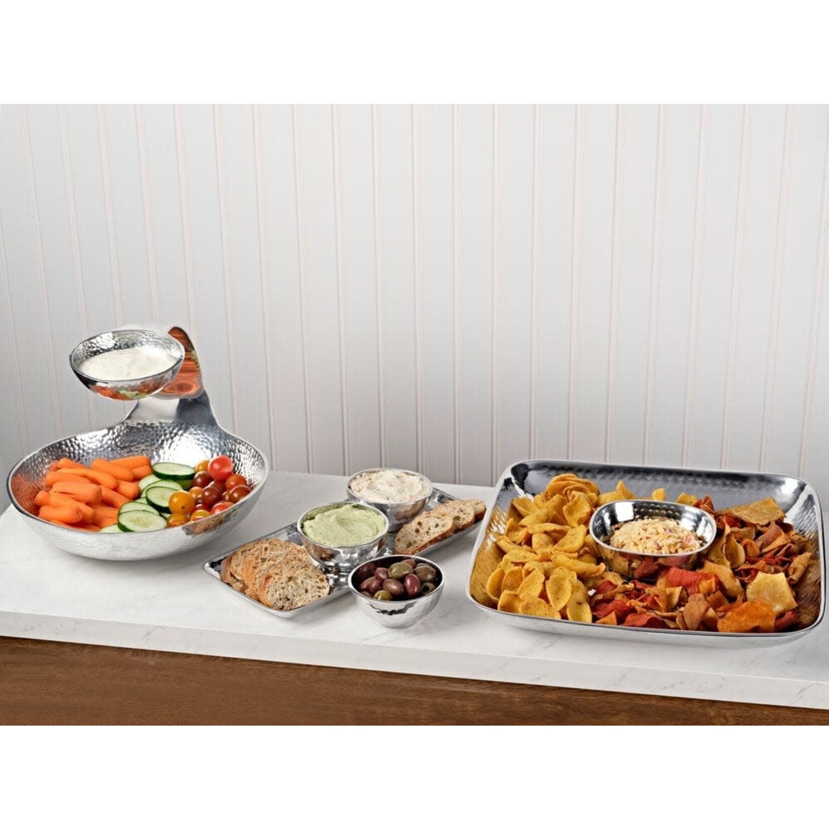 Towle Living HAMMERSMITH SET OF 3 SMALL BOWLS ON TRAY