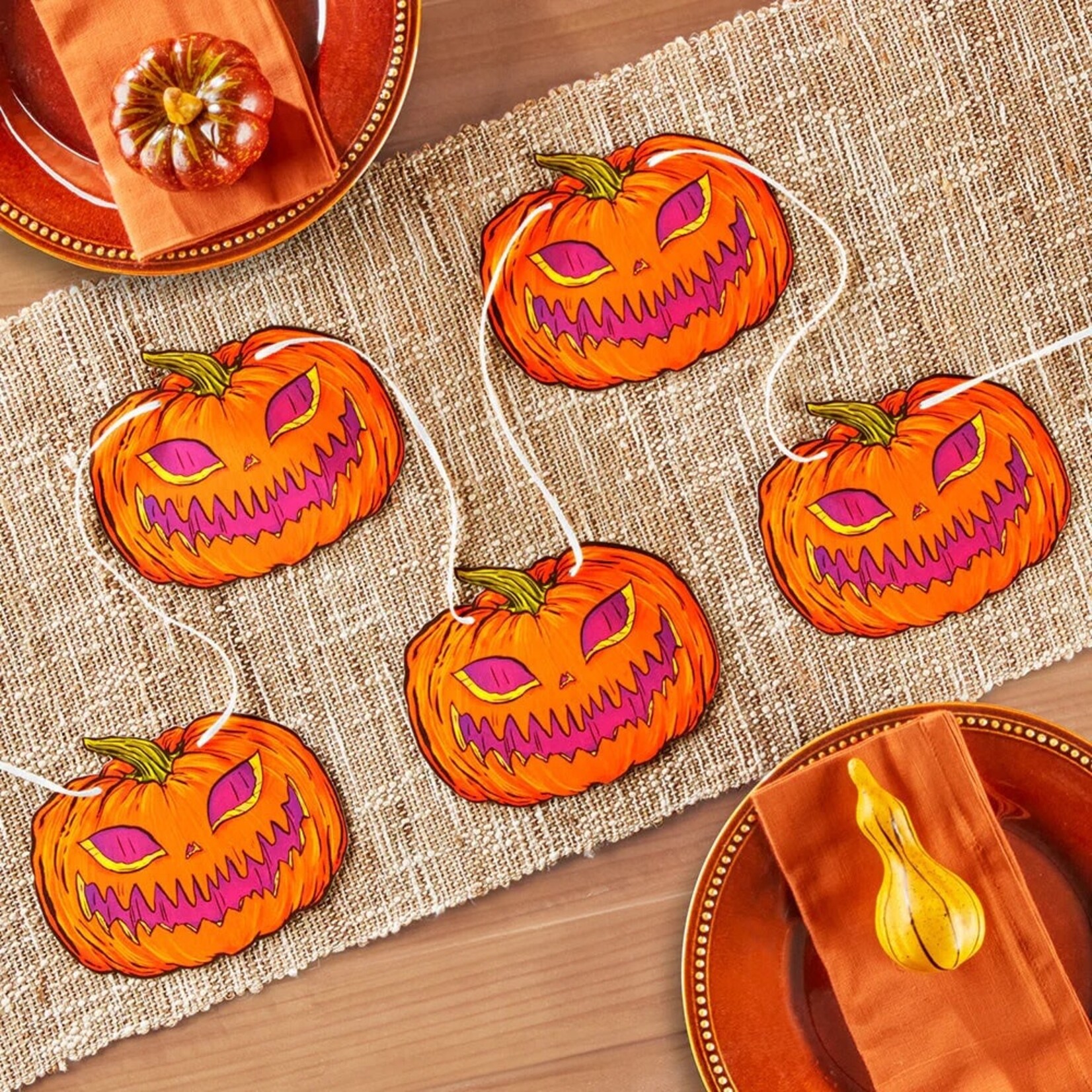 Hester & Cook Jack-o-Lantern Bunting - set of 6