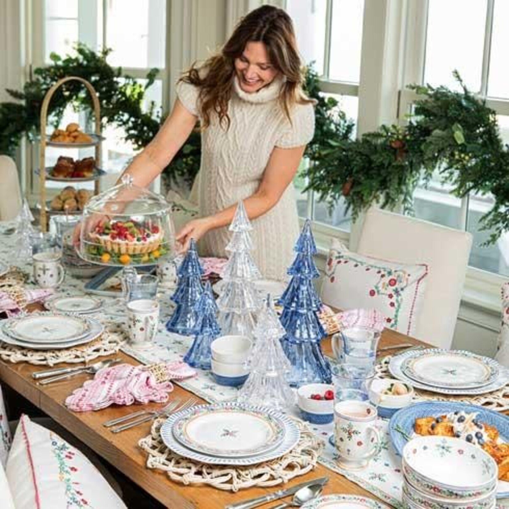 Juliska Berry & Thread 16" Large Tree Set/5 - Blue
